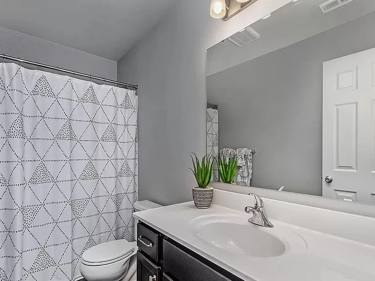 1010 W Villas Dr — Photo 14