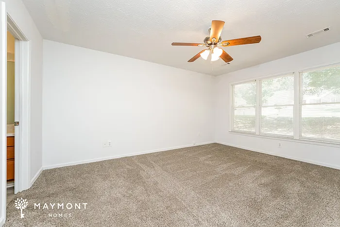 160 Princeton Way — Photo 9