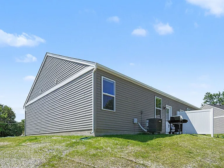 2496 Houston Rd — Photo 23