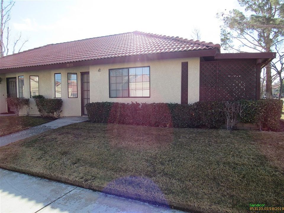 1st image of 19177 Elm Dr