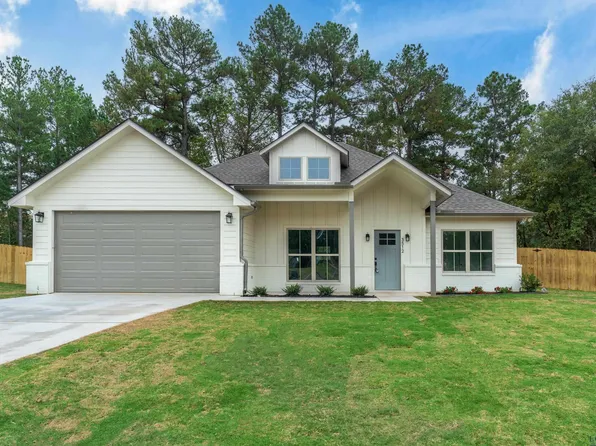3512 Zach Ct, Longview, TX 75604
