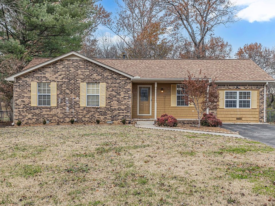 1st image of 315 Summer Dr