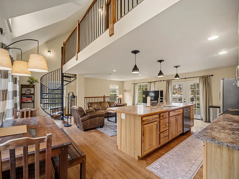 5819 W Greenwood Rd — Photo 37