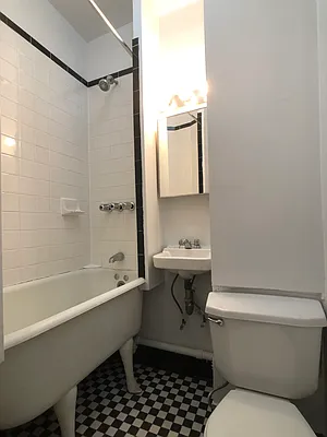 Rented by REAL New York | media 10