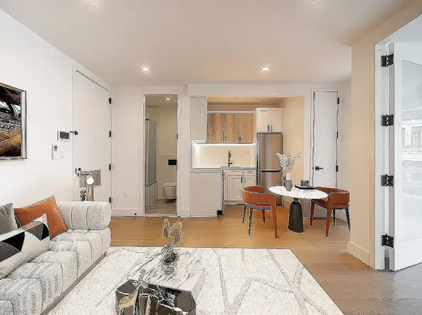282 E 32nd St APT 4B, Brooklyn, NY 11226