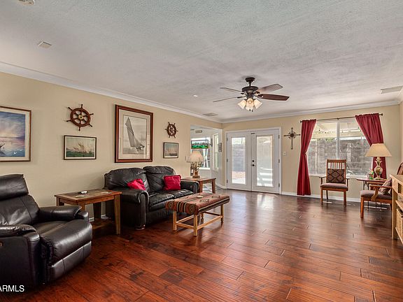 4th image of 3921 E SWEETWATER Avenue