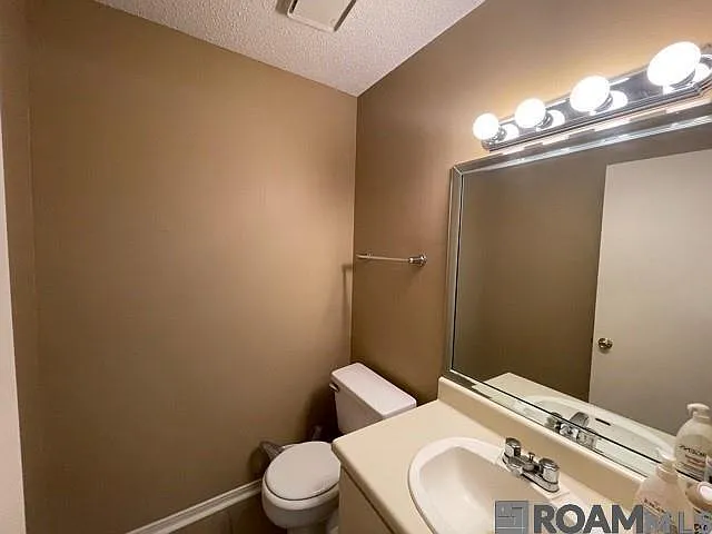 1716 Brightside Dr #B — Photo 7