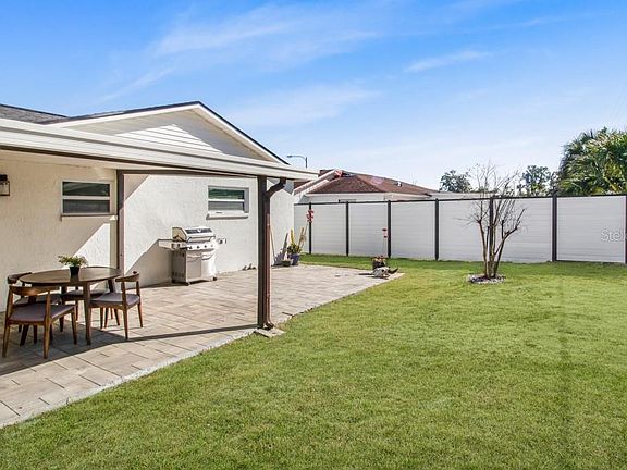 5th image of 7843 Crosier Ct