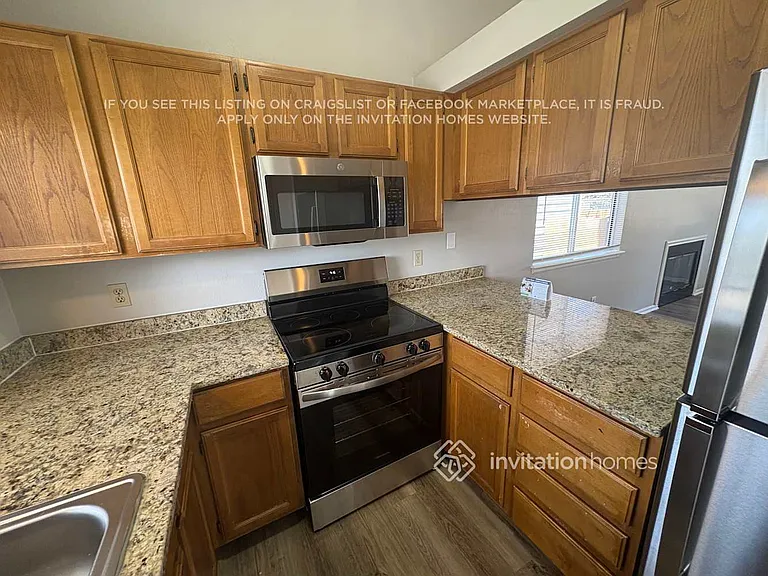 18923 E Carmel Dr — Photo 9