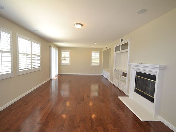 5th image of 23918 Francisco Way