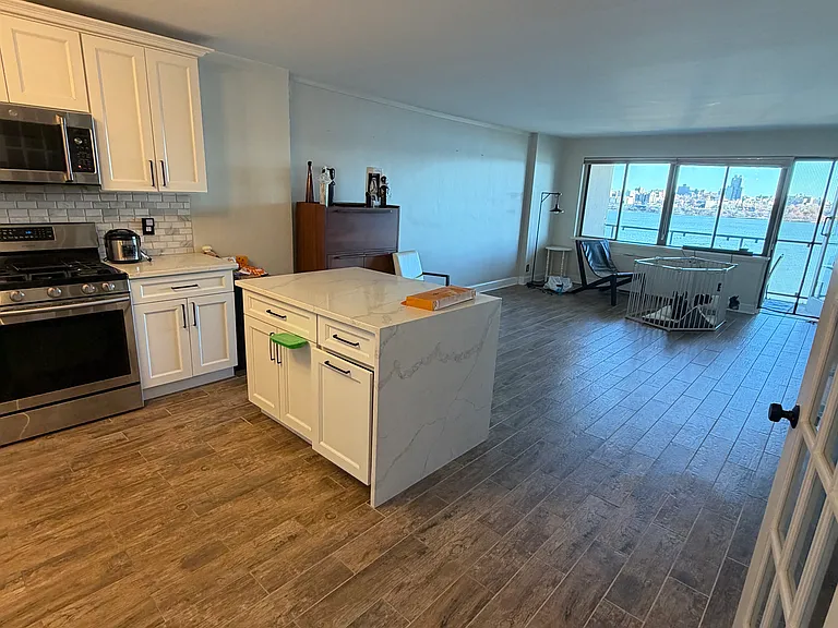 1203 River Rd #11G — Photo 5