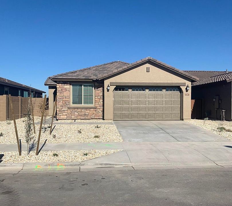 1st image of 18756 W Canterbury Dr