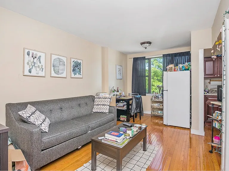 1706 Commonwealth #32 — Photo 3