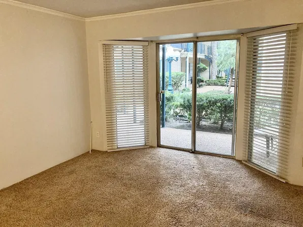 800 Post Oak Blvd APT 21, Houston, TX 77056