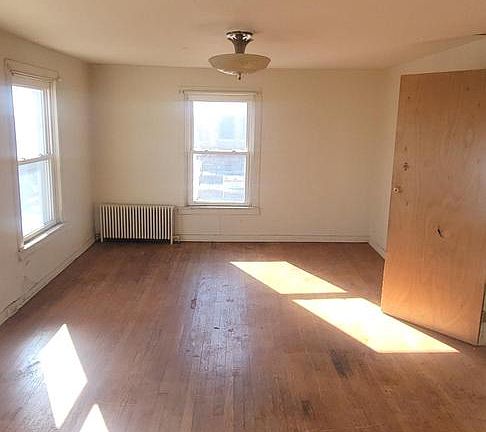 2nd image of 1442 Gorsuch Ave