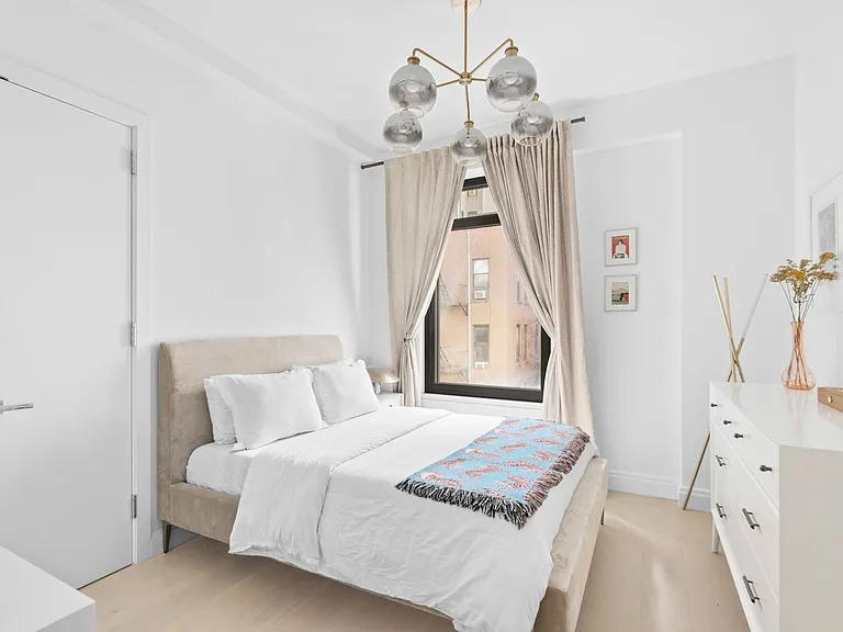 212 W 95th St #4A — Photo 8