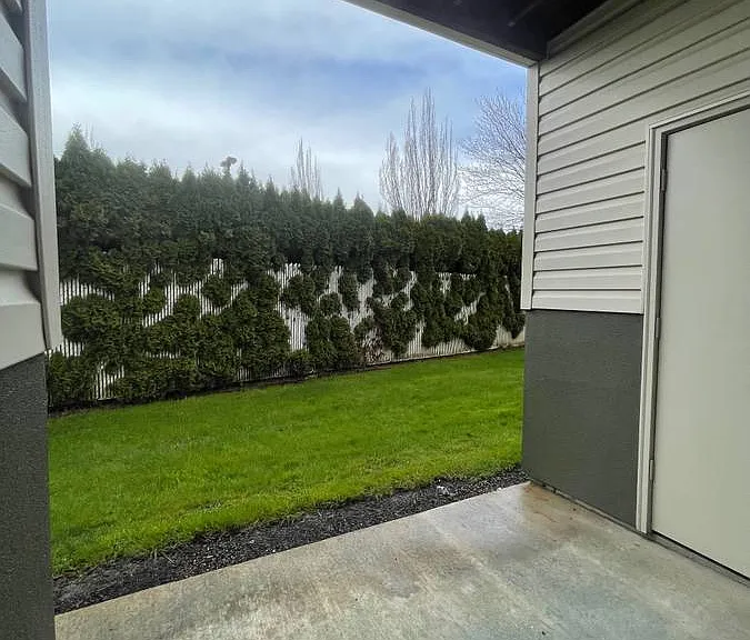 Fountain Valley Apartments — Photo 40