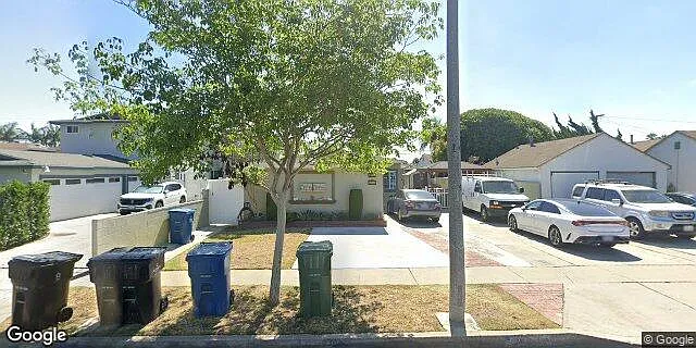 9702 Redfern Ave — Photo 28