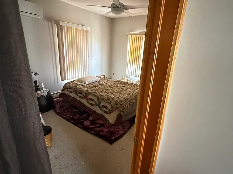 546 Lonsdale Ave #2 — Photo 7