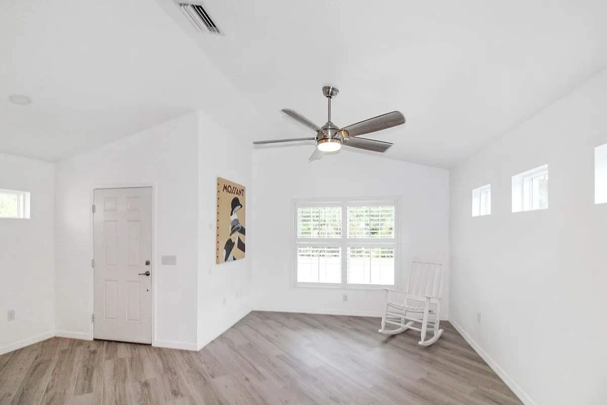 Building Photo - 12670 Shimmering Oak Cir