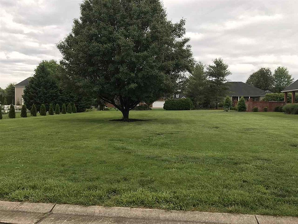 1st image of 907 Sandwedge Ct
