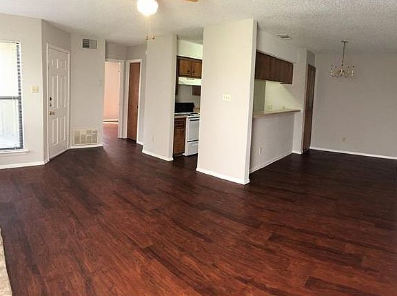 4th image of 10616 Mellow Mdws APT 25D