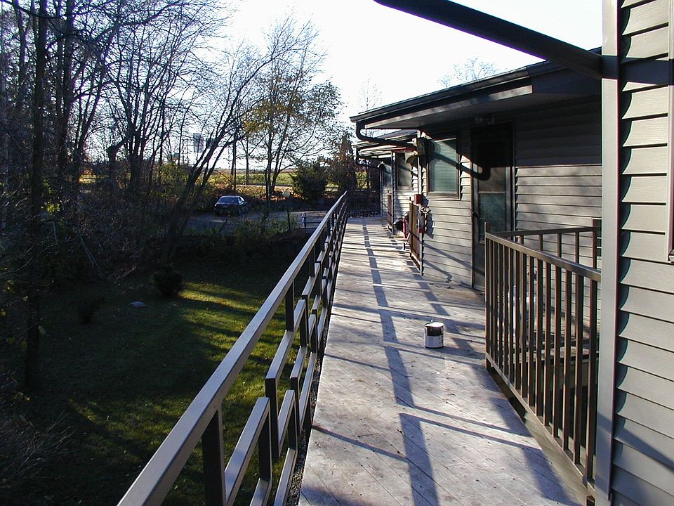 1st image of 1729 N High Point Rd #9
