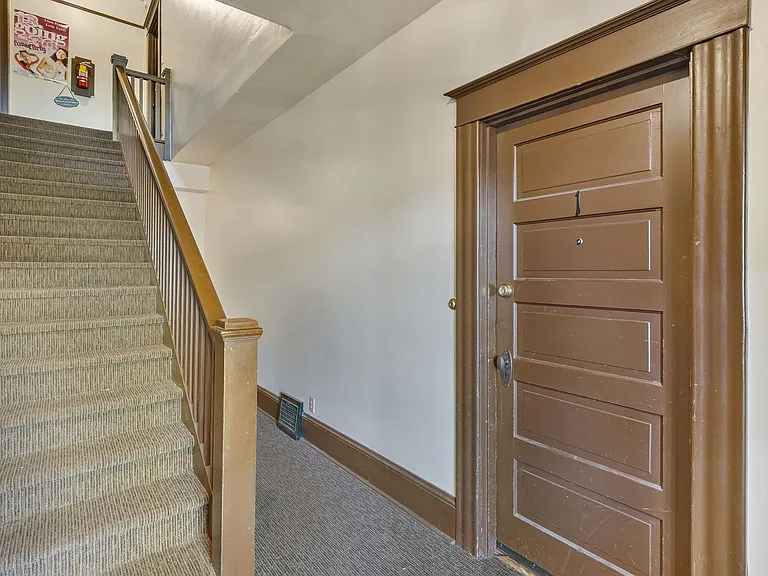 2360 NW Glisan St — Photo 21