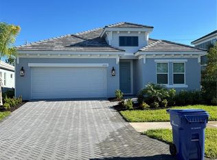 2572 Star Apple Way, Sarasota, FL 34240