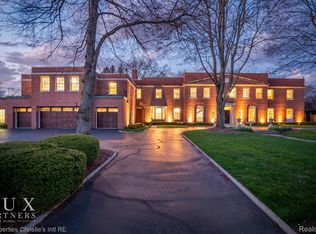114 Lothrop Rd, Grosse Pointe Farms, MI 48236