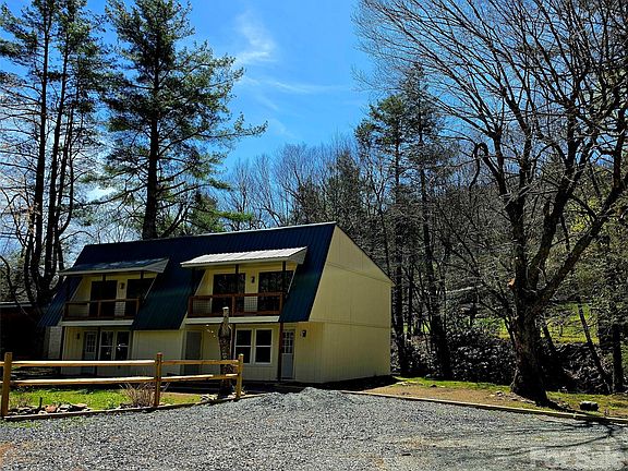 3rd image of 140 Nestle Rd