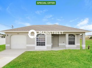 3803 2nd St SW, Lehigh Acres, FL 33976