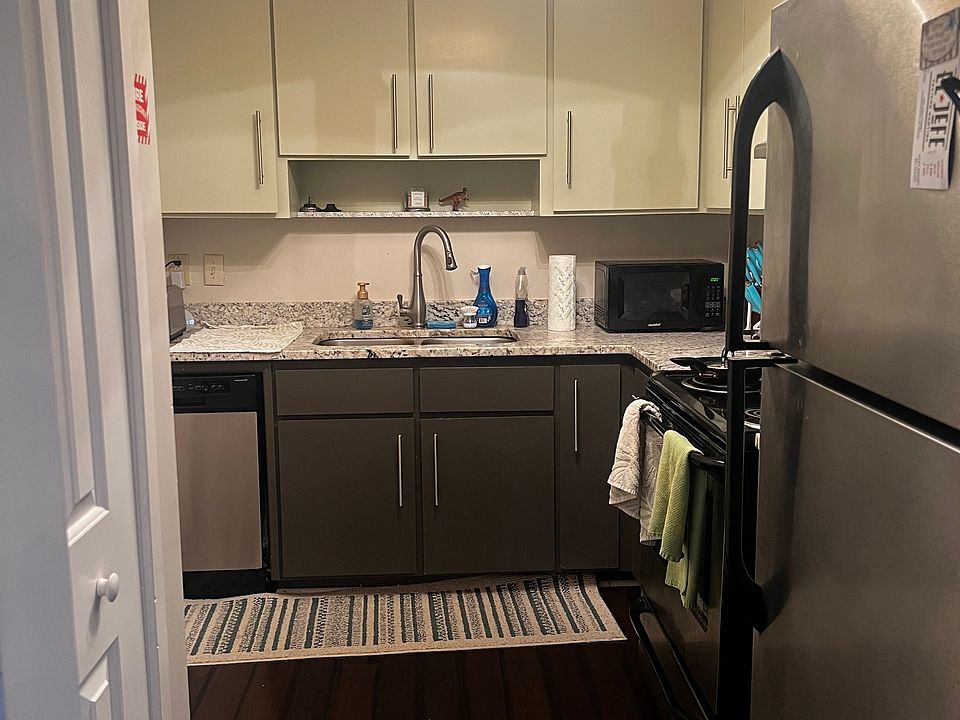 1st image of 231 Coming St APT C