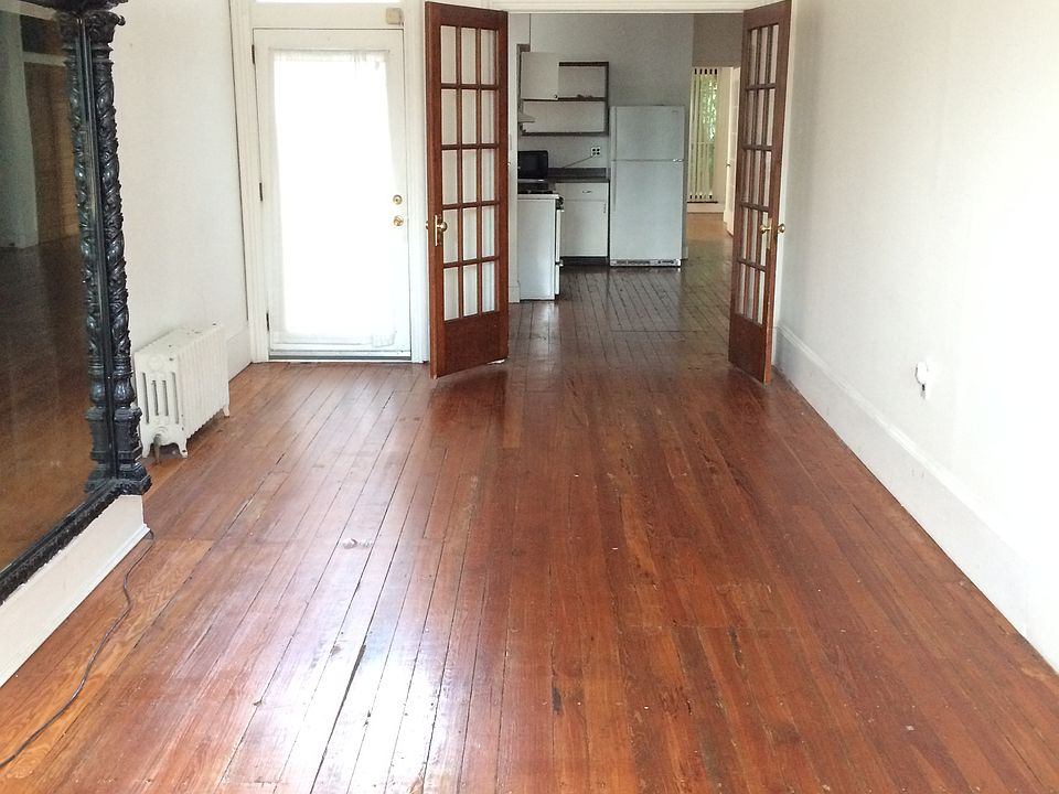 1st image of 1936 W Girard Ave #1