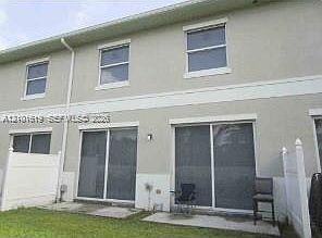 2nd image of 4219 Gulfstream Rd #1D