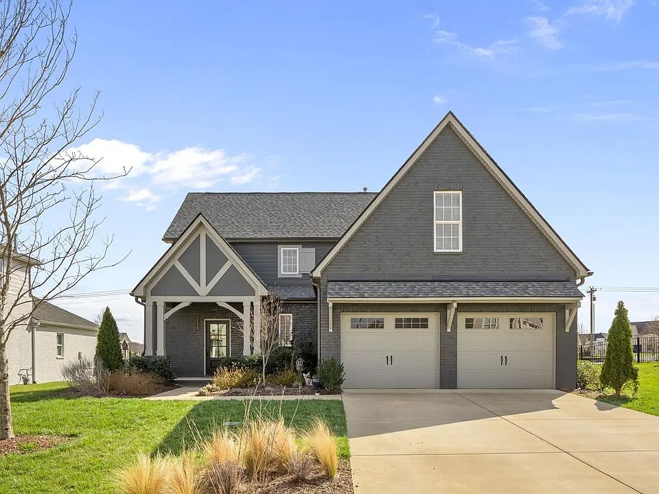 Front- 2 car garage