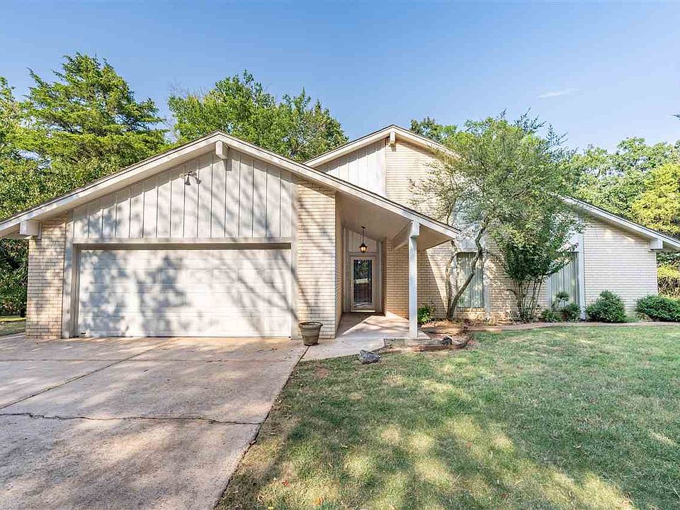 1st image of 2103 Tanglewood Cir