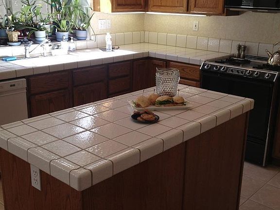 3rd image of 3494 Heatherbrook Dr