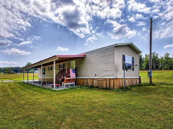 582 State Route 271, Ligonier, PA 15658