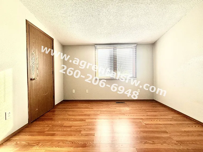 2718 Sherman Blvd — Photo 6