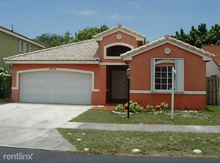 15864 SW 85th Ln, Miami, FL 33193