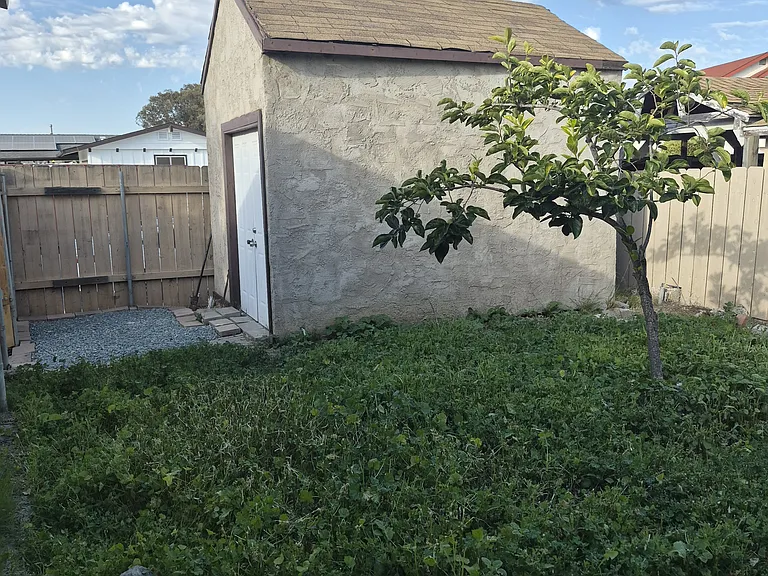 592 Palmwood Dr — Photo 26