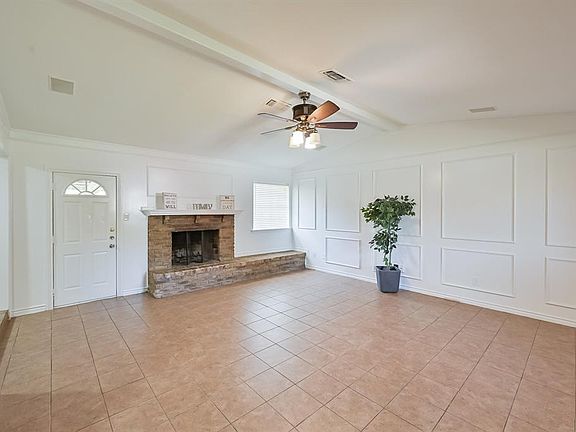 5th image of 606 Wilson Ct