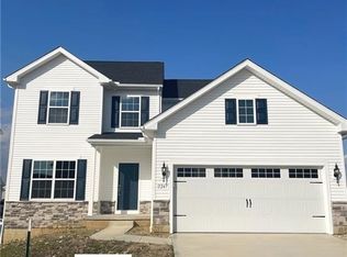 3393 Buckeye Trl, Uniontown, OH