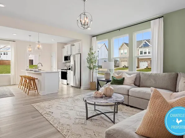 40 Amaryllis Ln, Angier, NC 27501