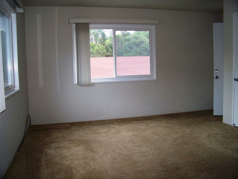 2nd image of 2114 E St
