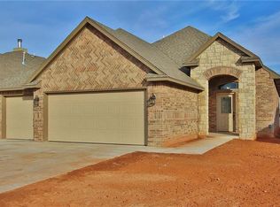 2008 Wheatfield Ave, Yukon, OK 73099