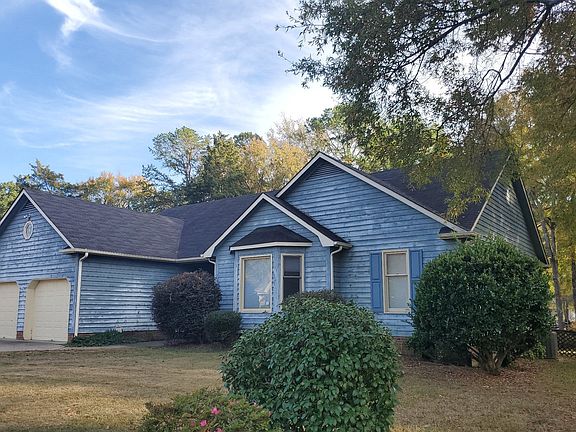2nd image of 2135 Belle Chase Dr