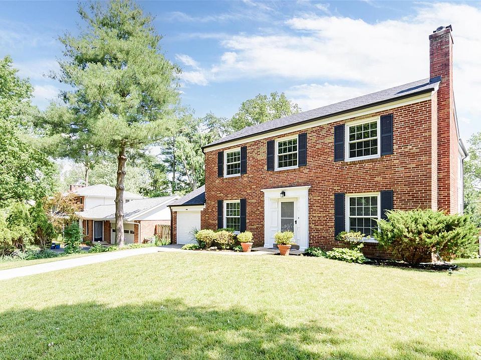 1st image of 22 Beverly Dr