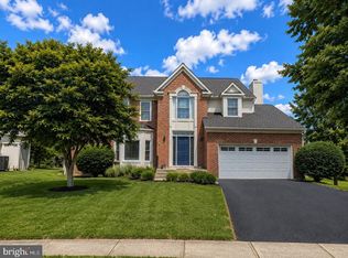 20937 Cox Mills Ct, Ashburn, VA 20147